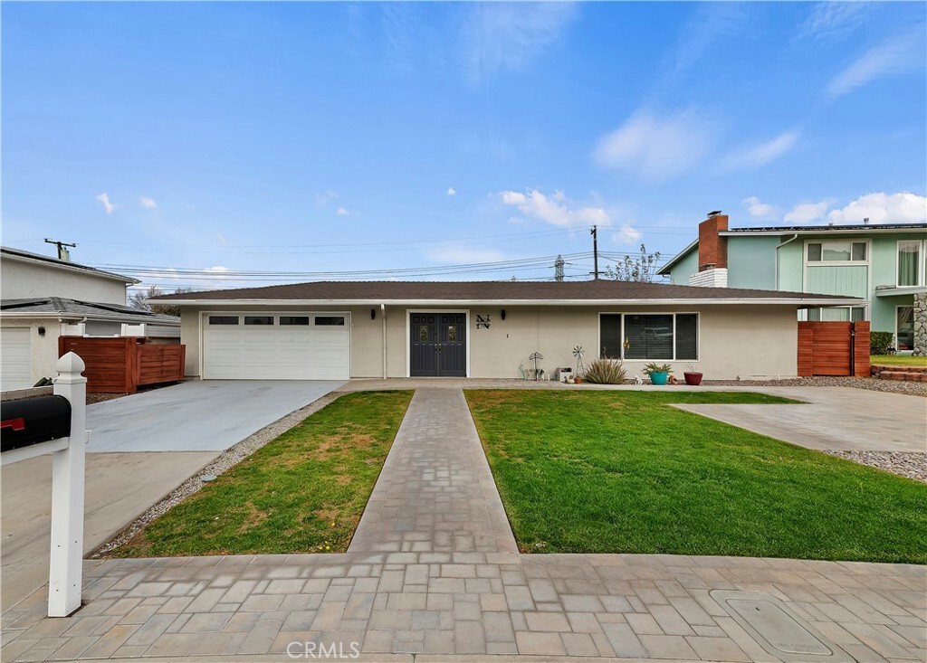 Property Photo:  22614 Brentwood Street  CA 92313 