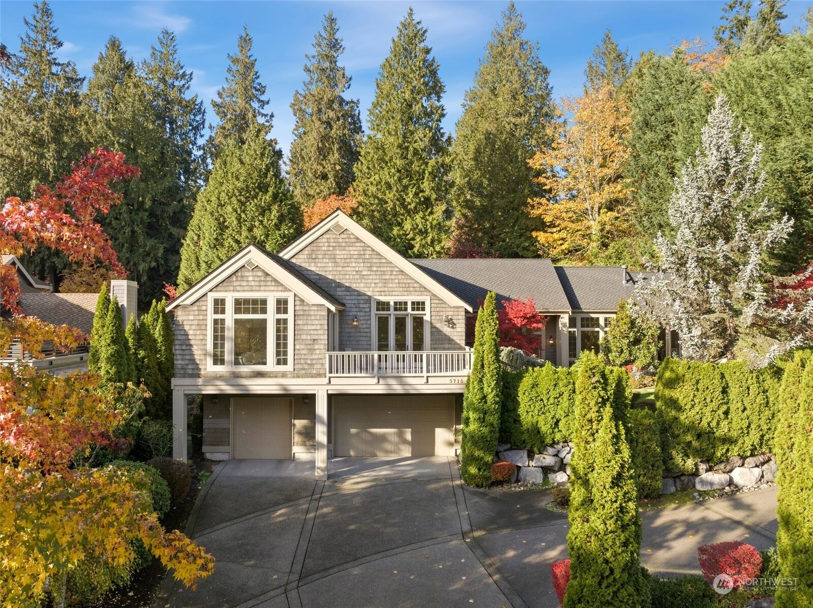 Property Photo:  3715 96th Avenue NE  WA 98033 