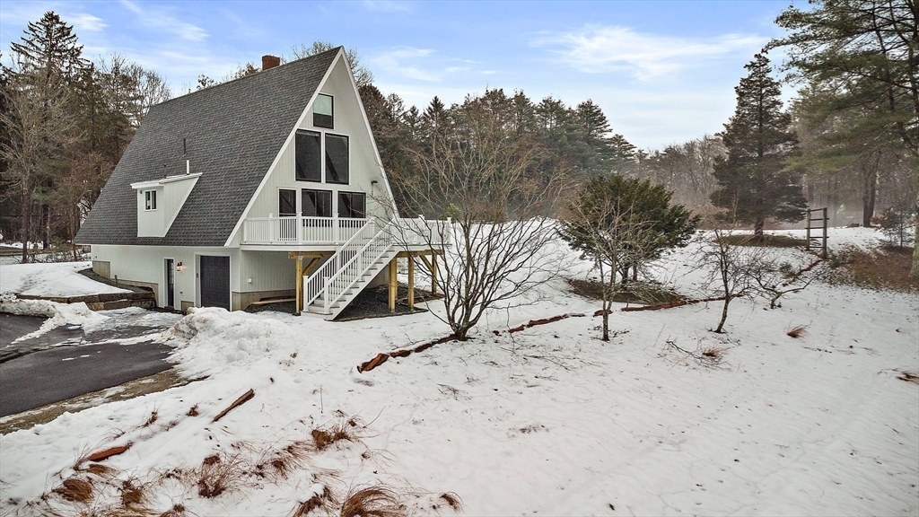 Property Photo:  271 Georgetown Rd  MA 01833 