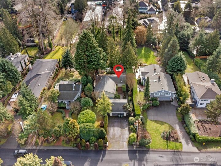 Property Photo:  7649 NE 14th Street  WA 98039 