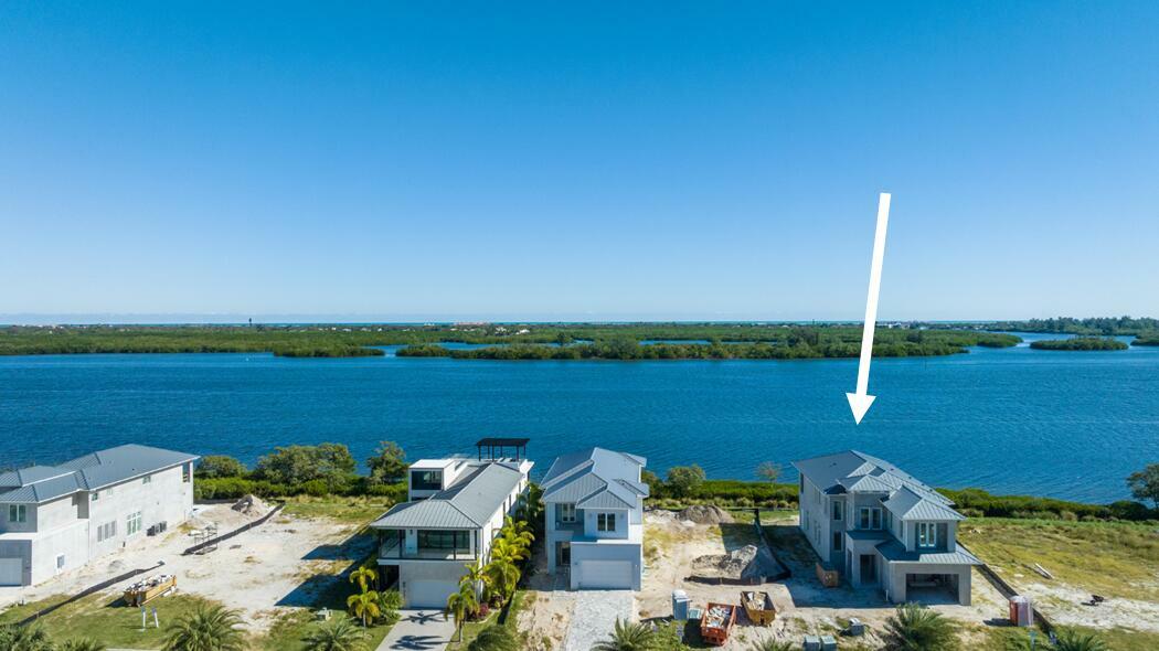 Property Photo:  4838 S Harbor Drive  FL 32967 