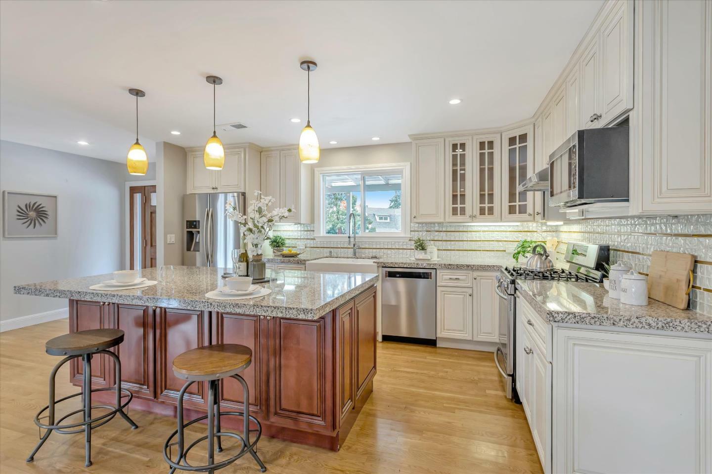 Property Photo: 5498 Alum Rock Avenue CA 95127