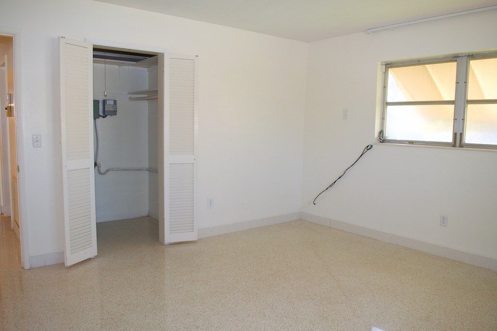 Property Photo:  6345 Collins Ave 838  FL 33141 