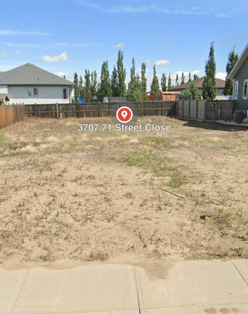 Property Photo: 3701 71 St. AB T4V 5A9