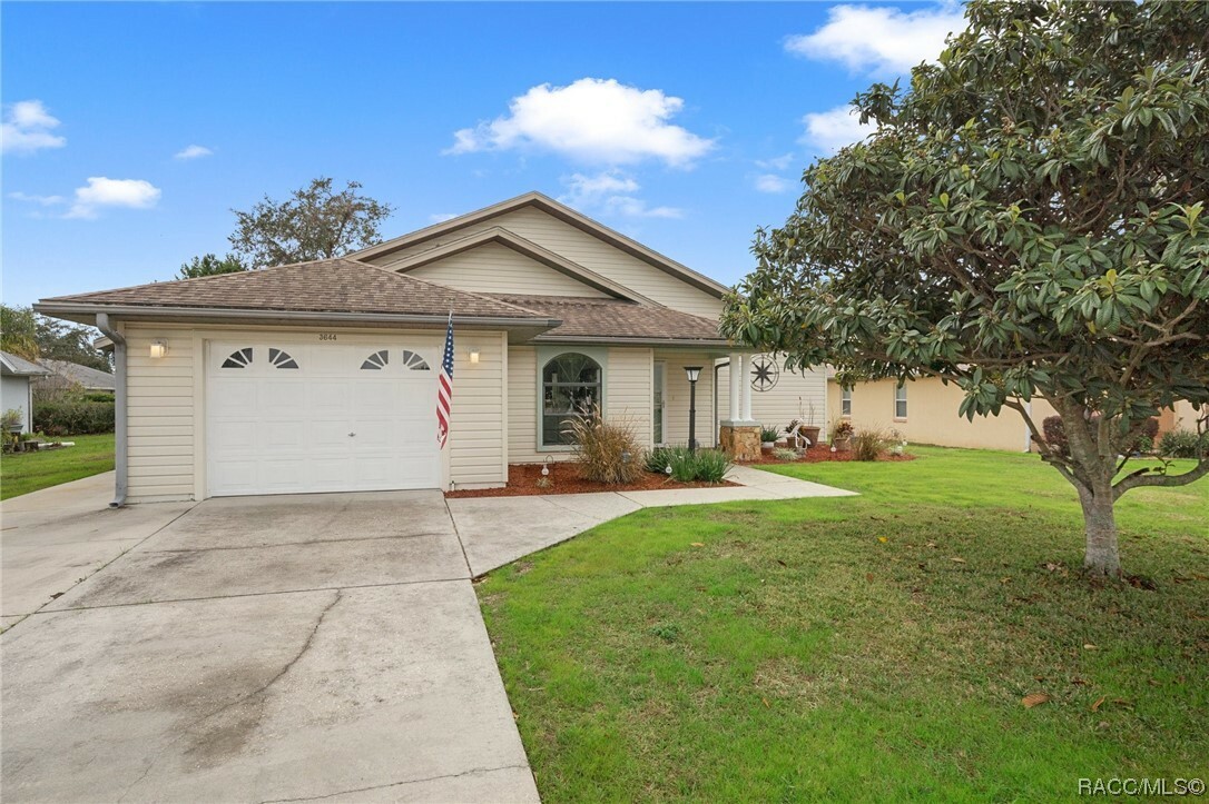 Property Photo:  3644 E Lake Todd Drive  FL 34442 