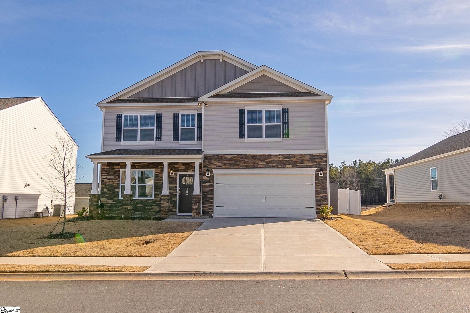 Property Photo: 209 Lily Pond Place SC 29642