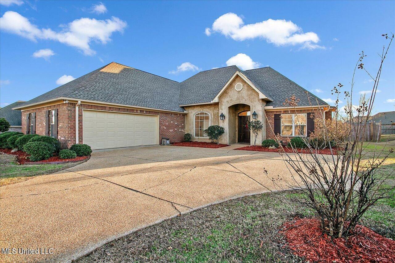 Property Photo:  122 Rockbridge Crossing  MS 39056 