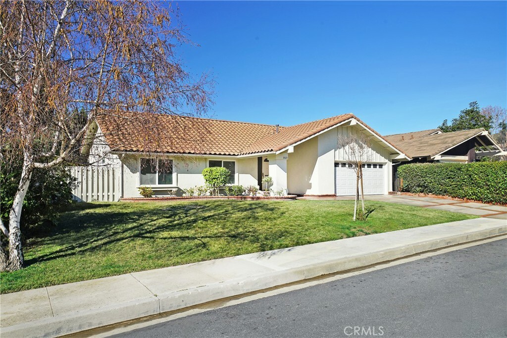 Property Photo: 3021 Adirondack Court CA 91362