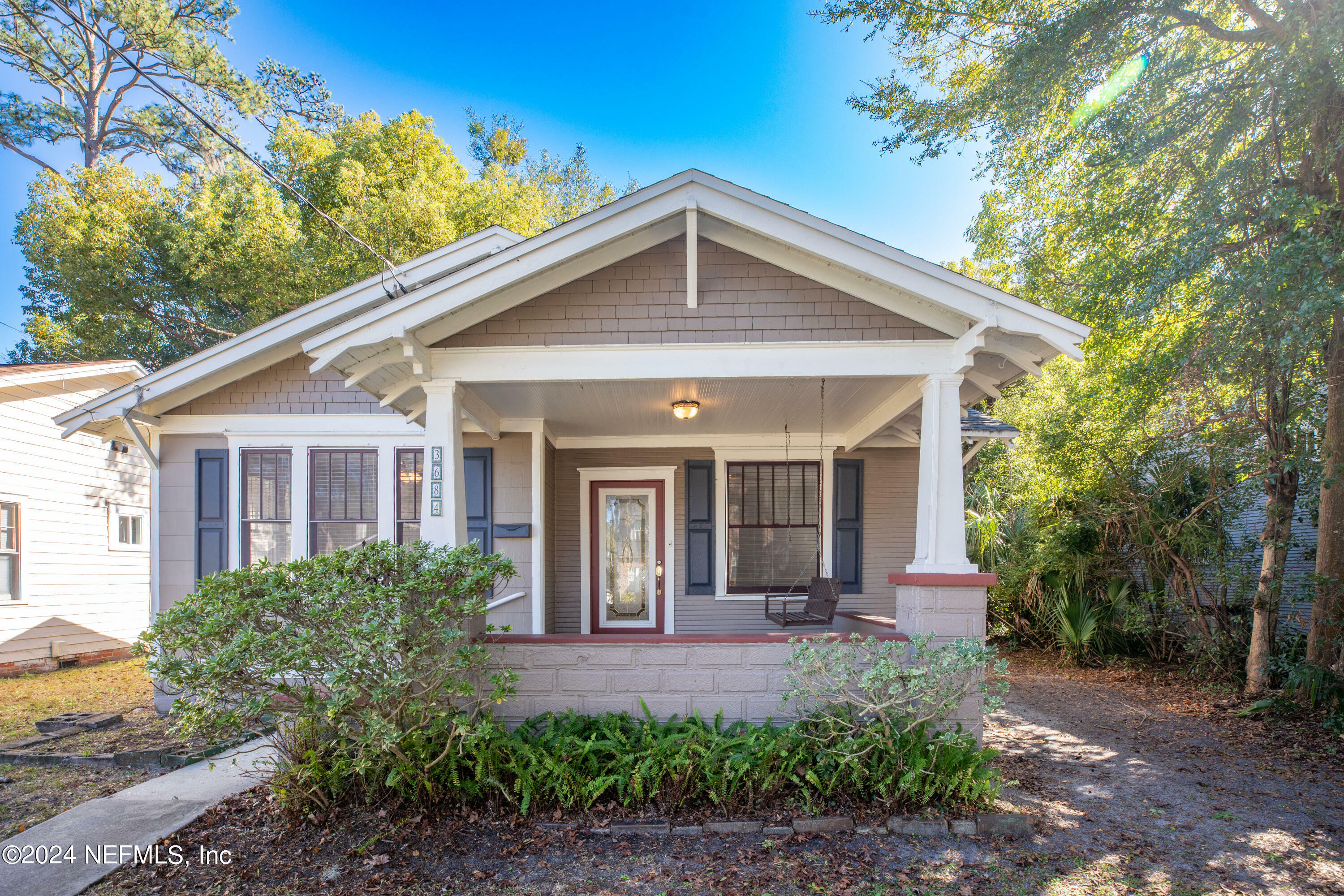 Property Photo:  3684 Herschel Street  FL 32205 