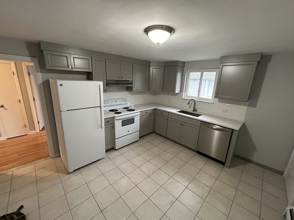 Property Photo: 52 Waltham Street 52 MA 02472