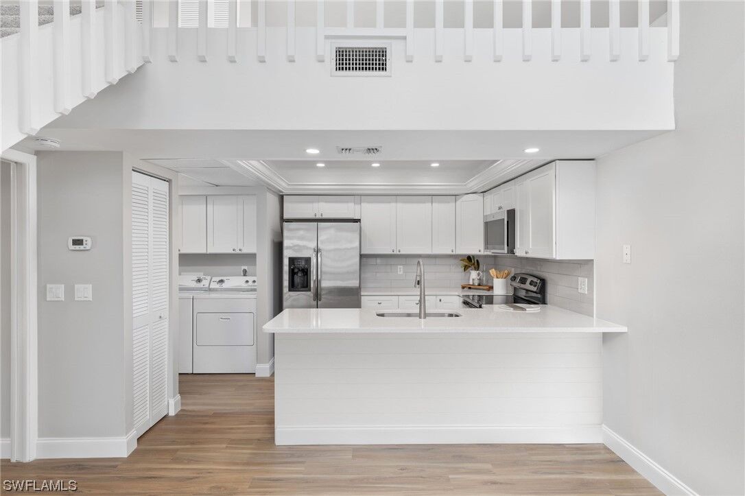 Property Photo:  12941 Sandpoint Court  FL 33919 