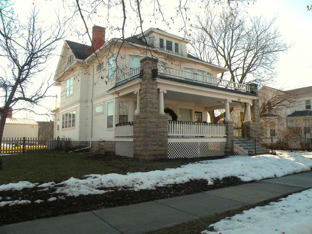 Property Photo:  217 West 11th Avenue  WI 54902 