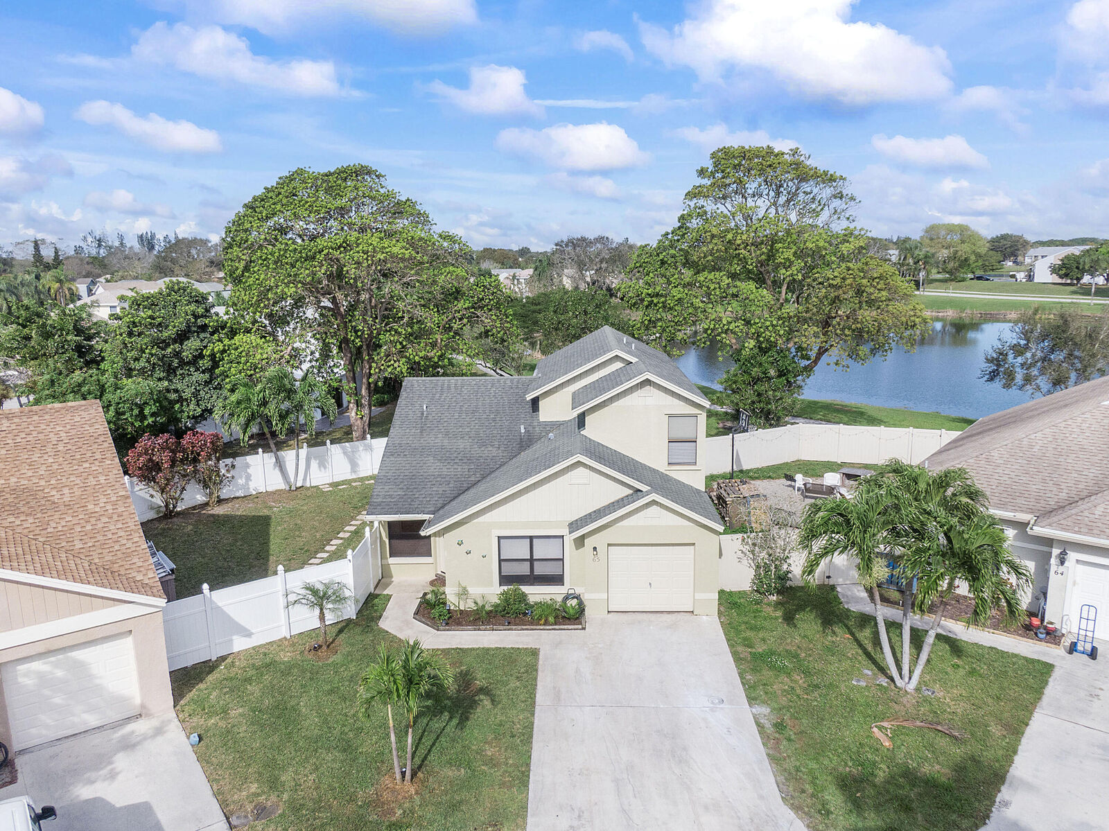 Property Photo:  65 Willow Circle  FL 33436 