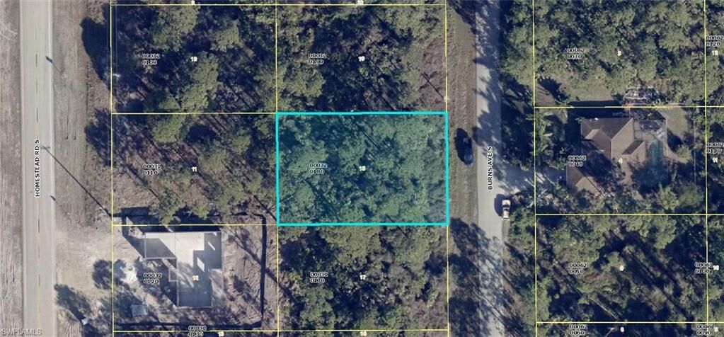 Property Photo: 764 Burns Ave S FL 33974