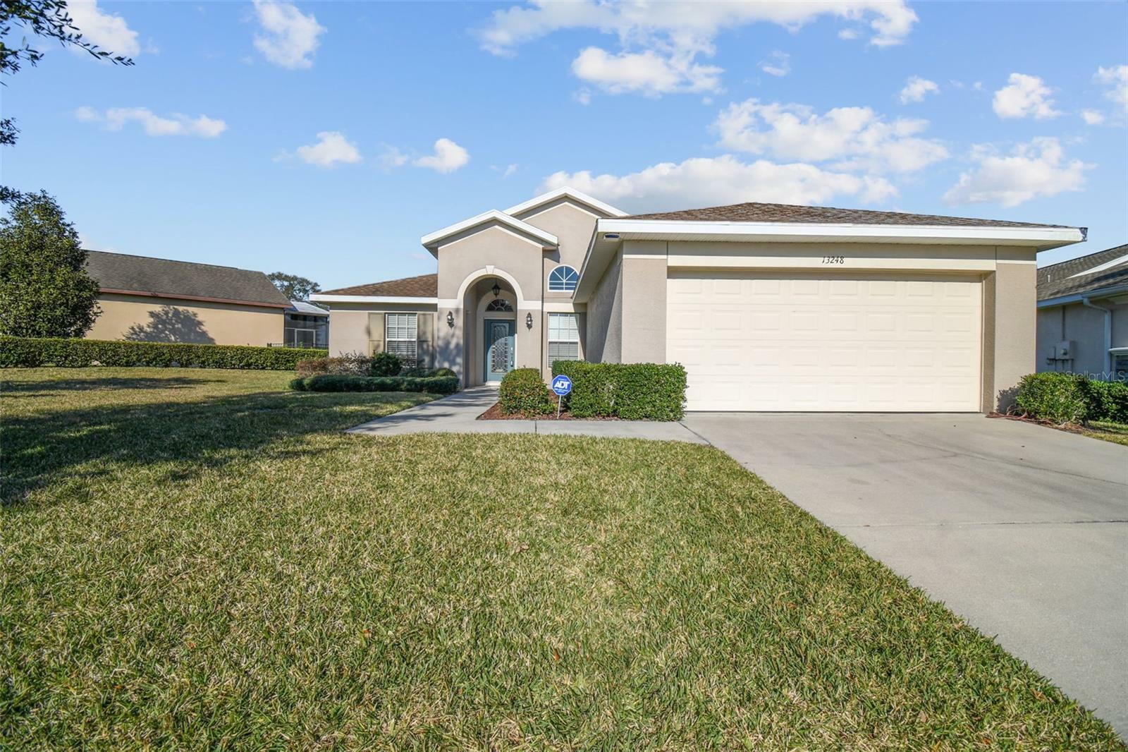 Property Photo:  13248 Chipout Lane  FL 34669 