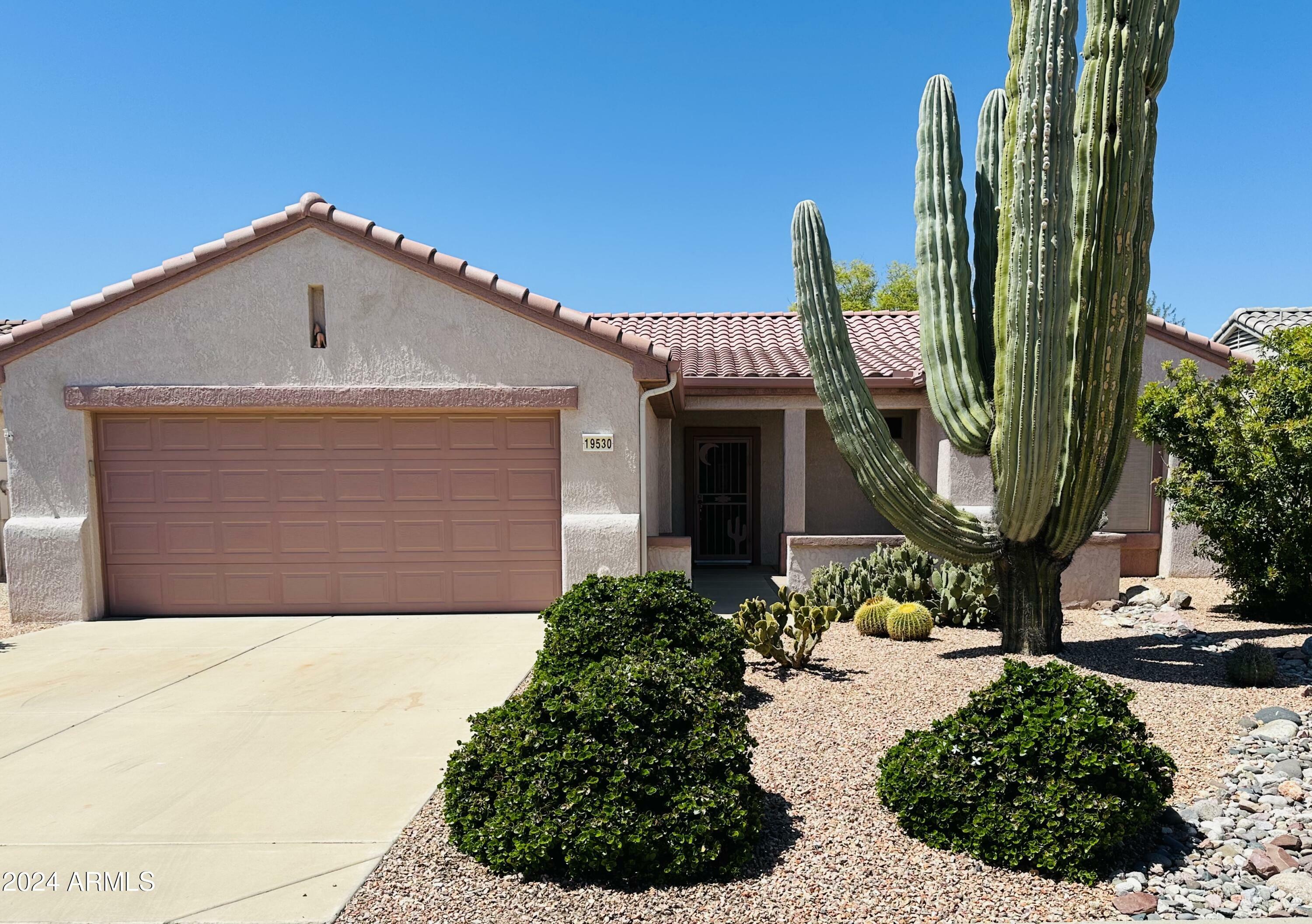 Property Photo:  19530 N Hidden Canyon Drive  AZ 85374 