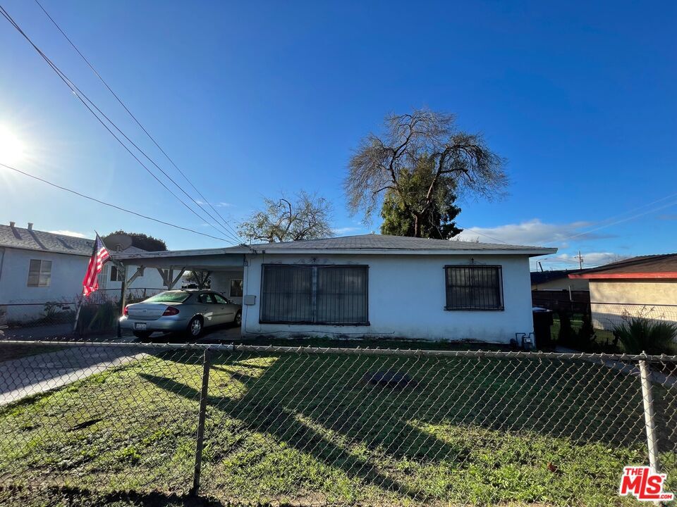 Property Photo: 410 E Cherry Ave CA 91016