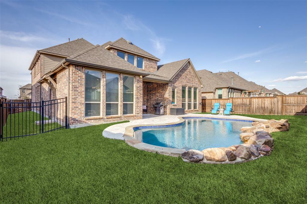 Property Photo:  3951 Sweet Clover Drive  TX 75078 