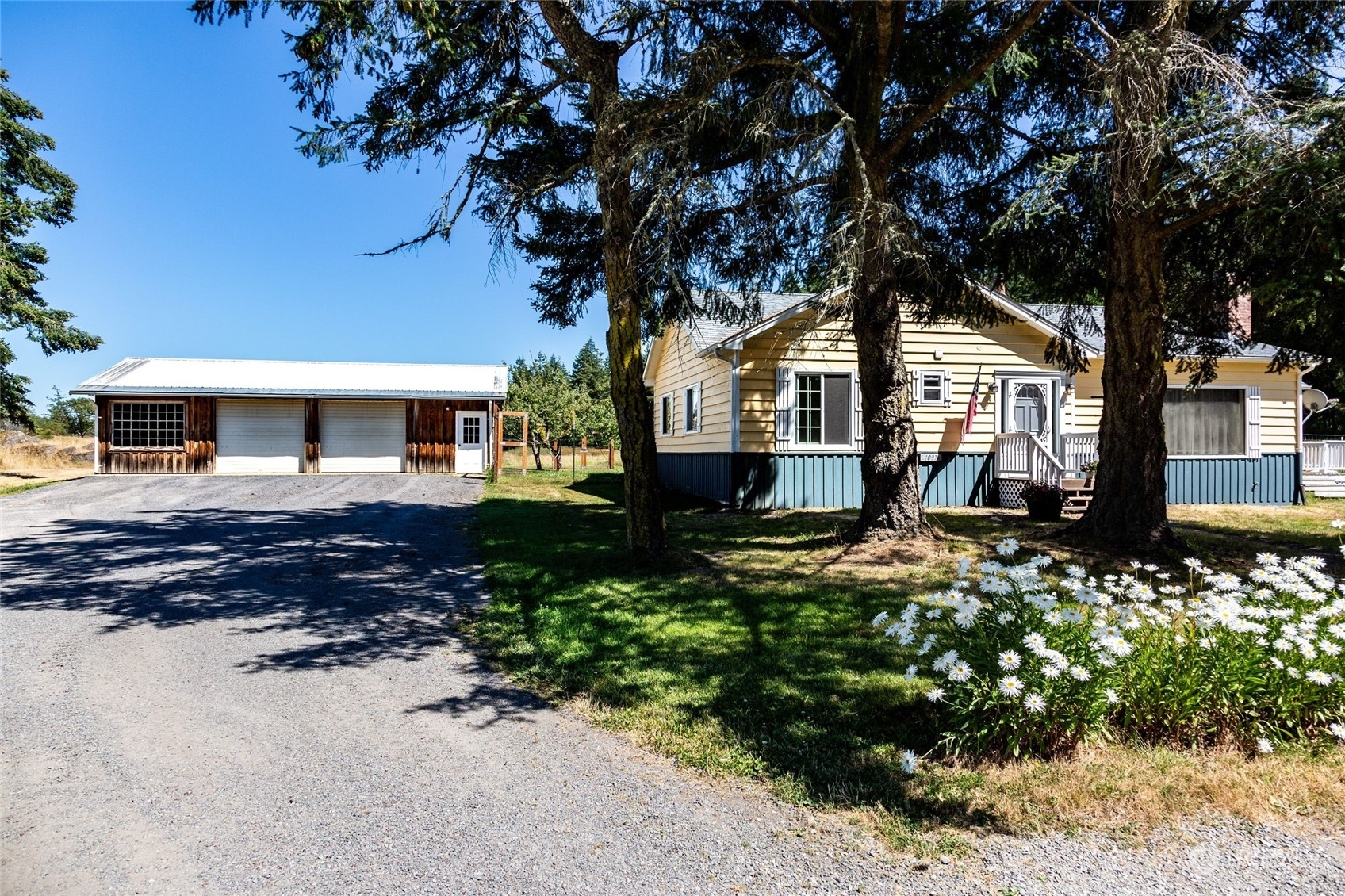 Property Photo: 1097 Wold Road WA 98250
