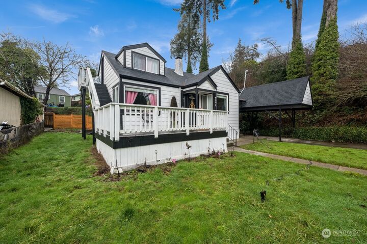 Property Photo: 731 S Charleston Avenue WA 98312