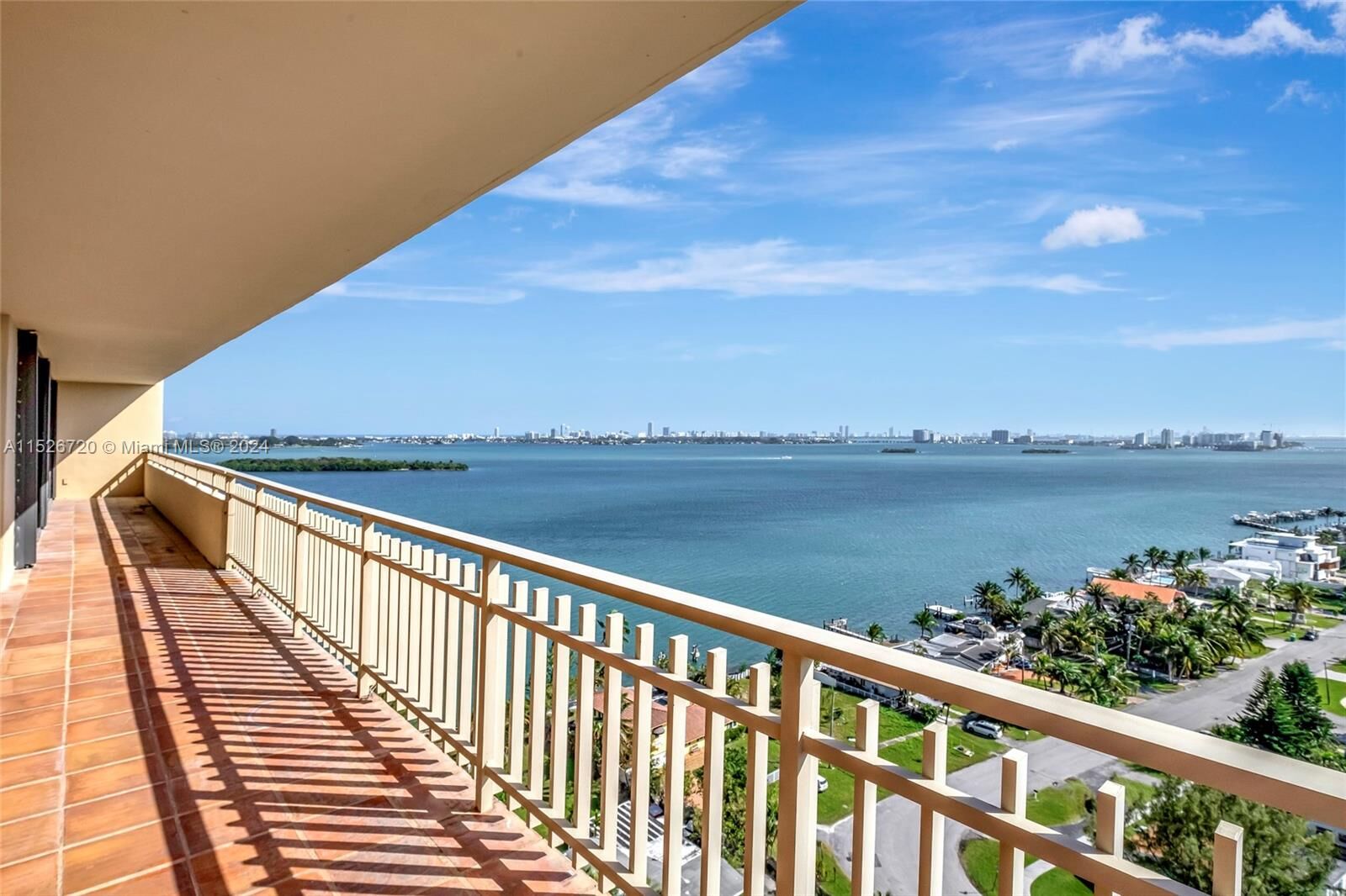 Property Photo:  11113 Biscayne Blvd 1751  FL 33181 