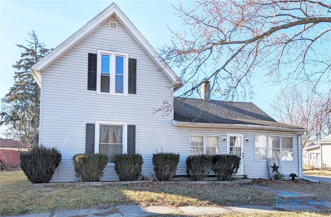 Property Photo:  641 N Poplar Street  OH 44830 