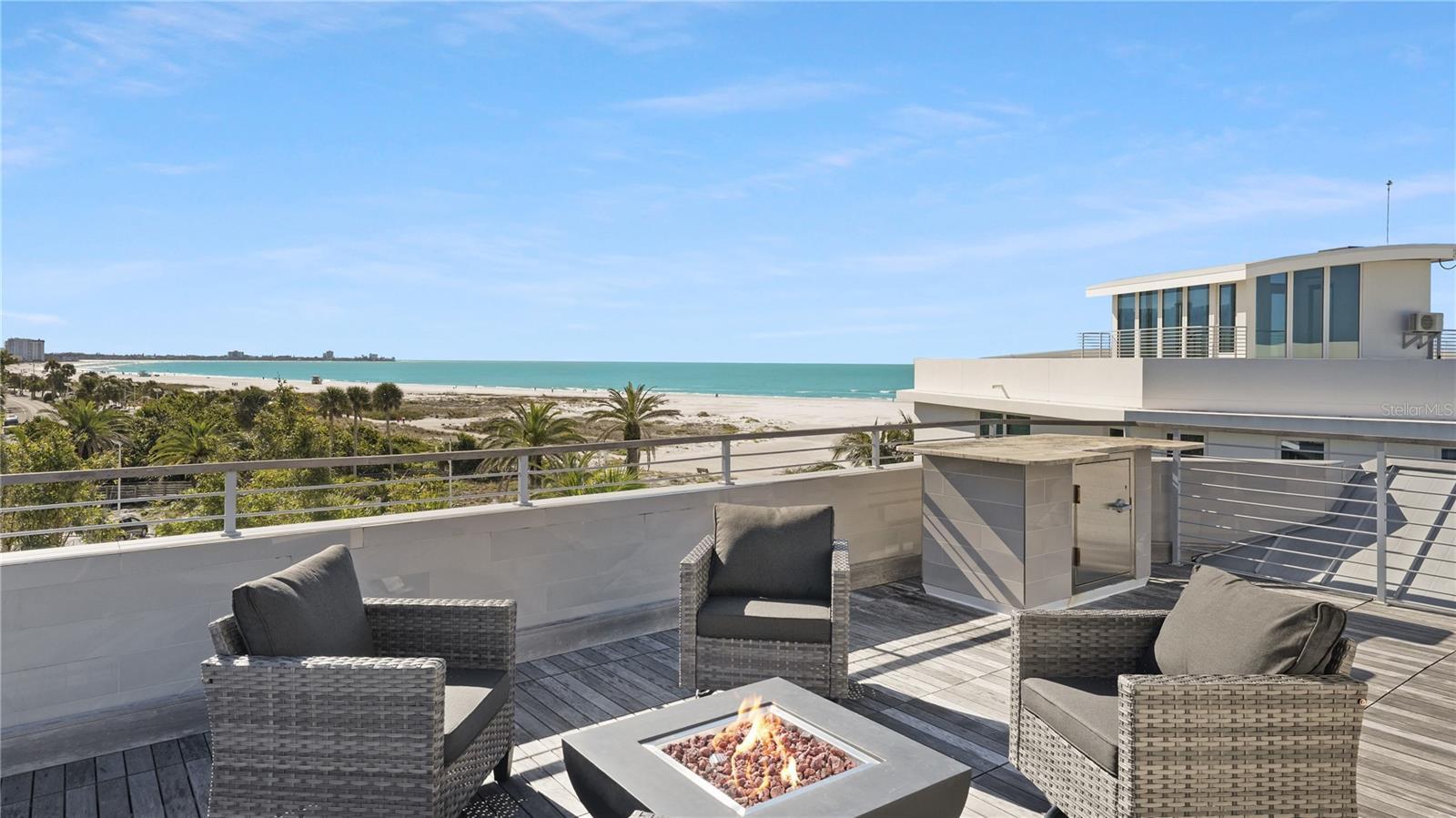 Property Photo:  160 Bryant Drive  FL 34236 