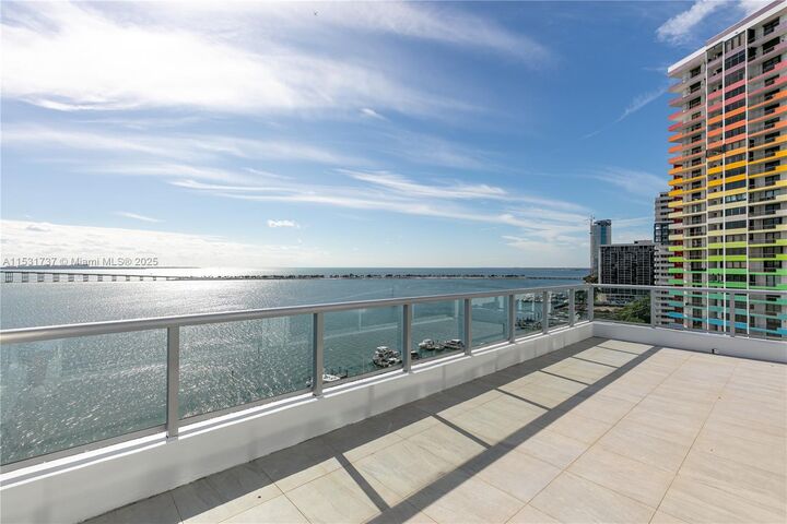 Property Photo: 1541 Brickell Ave C1507 FL 33129