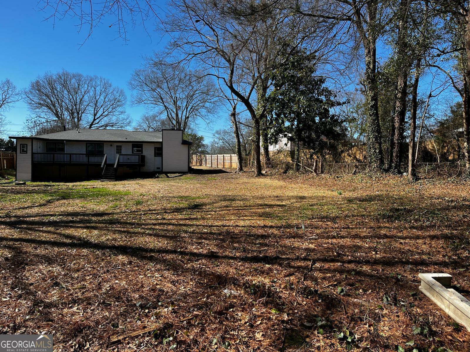 Property Photo: 2054 Panstone Court SW GA 30060