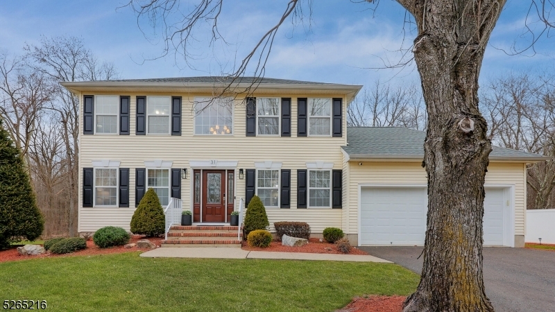 Property Photo:  31 Clydesdale Road  NJ 07076 