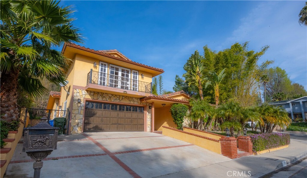 Property Photo: 7250 Pondera Circle CA 91307