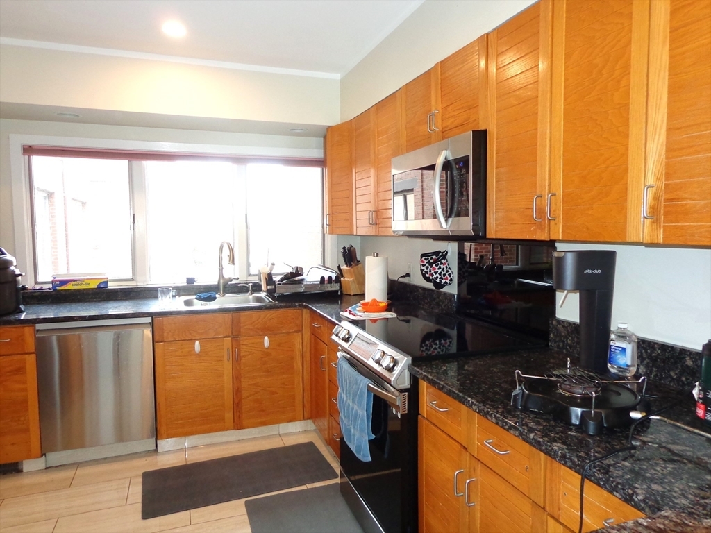 Property Photo: 475 Arsenal J MA 02472