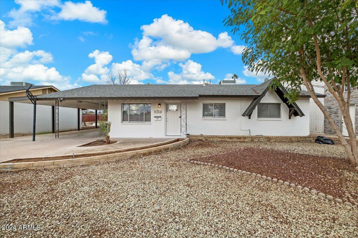 Property Photo:  8238 N 42nd Drive  AZ 85051 