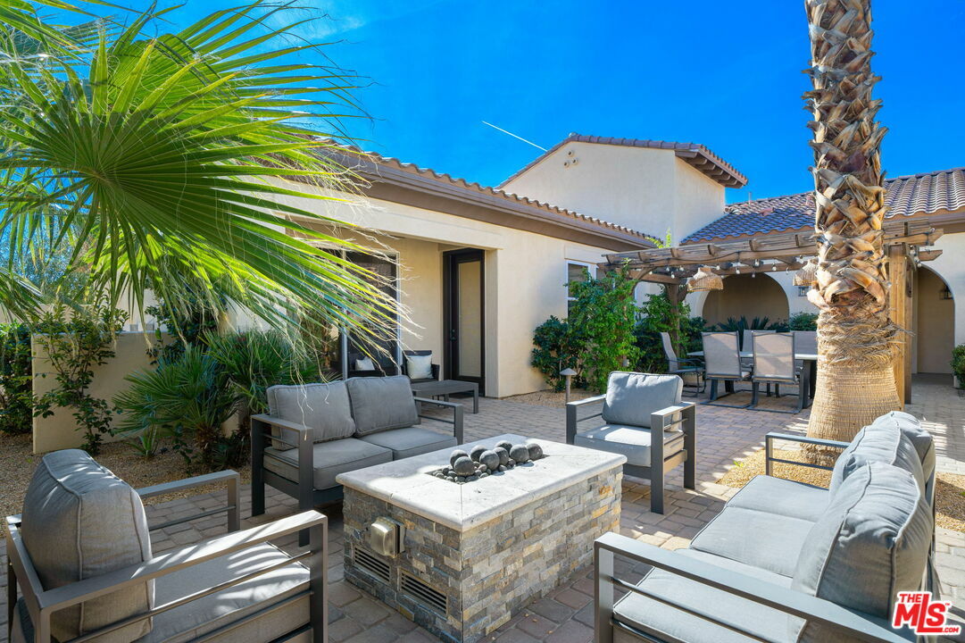 Property Photo:  81310   Golf View Dr  CA 92253 