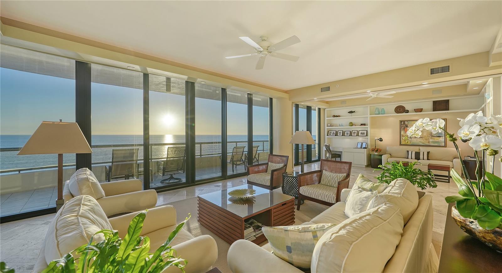 Property Photo: 435 L Ambiance Drive G401 FL 34228