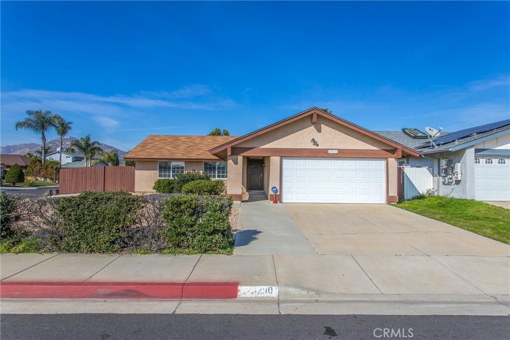 Property Photo:  23290 Dracaea Avenue  CA 92553 