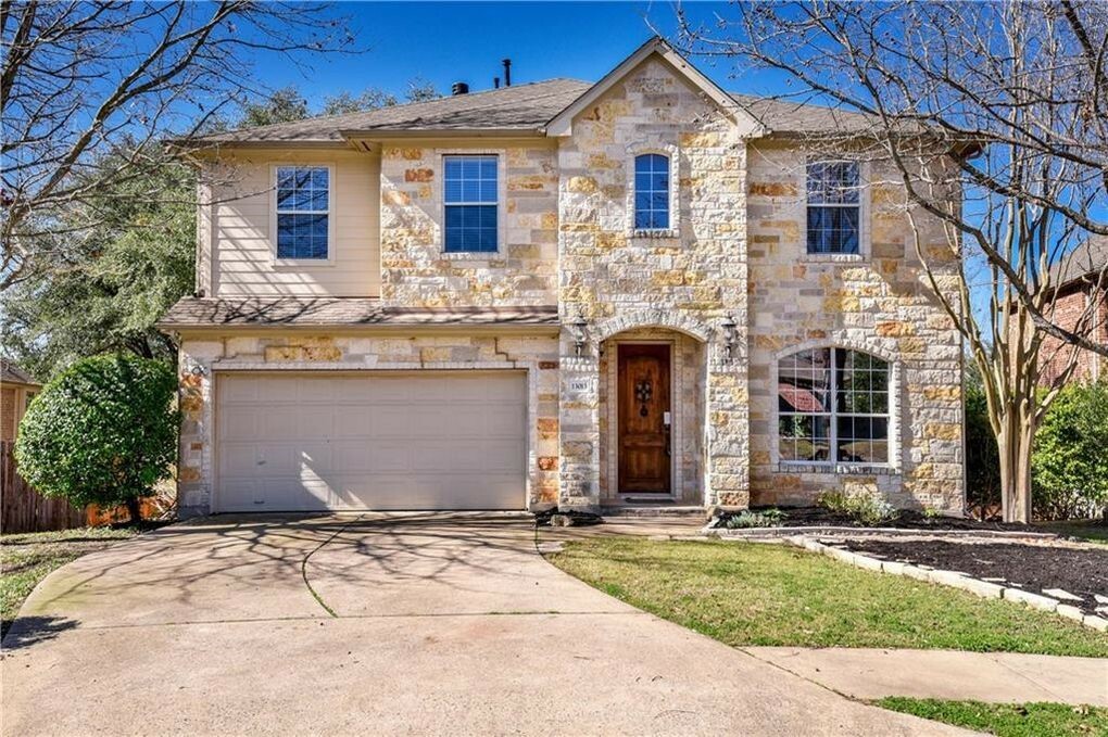 Property Photo:  13013 Appaloosa Chase Drive  TX 78732 