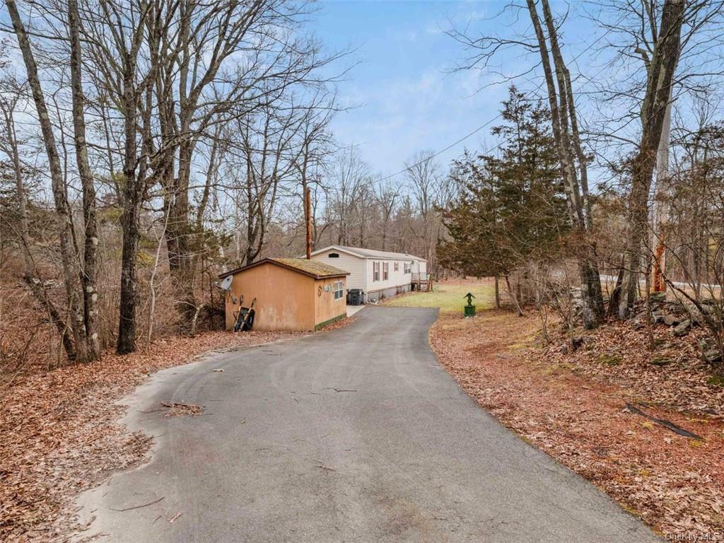 Property Photo:  733 Potic Mountain Road  NY 12414 