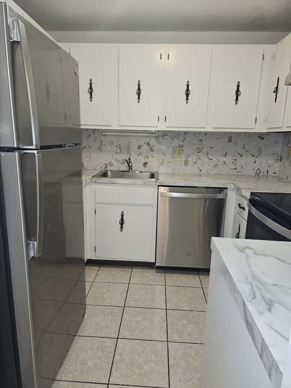 Property Photo: 685 Oak St 15-6 MA 02301