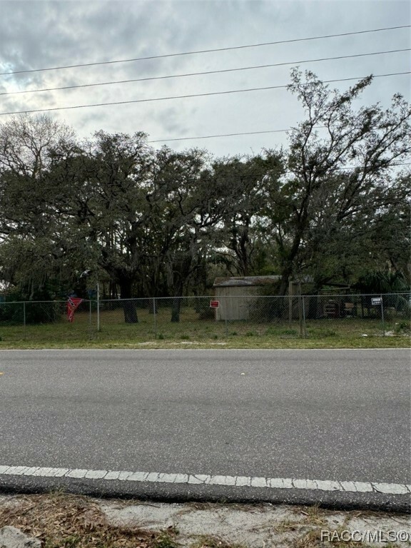 Property Photo:  12103 Hicks Road  FL 34669 