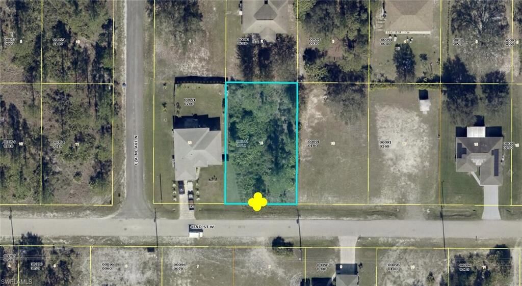 Property Photo: 2616 42nd St W FL 33971