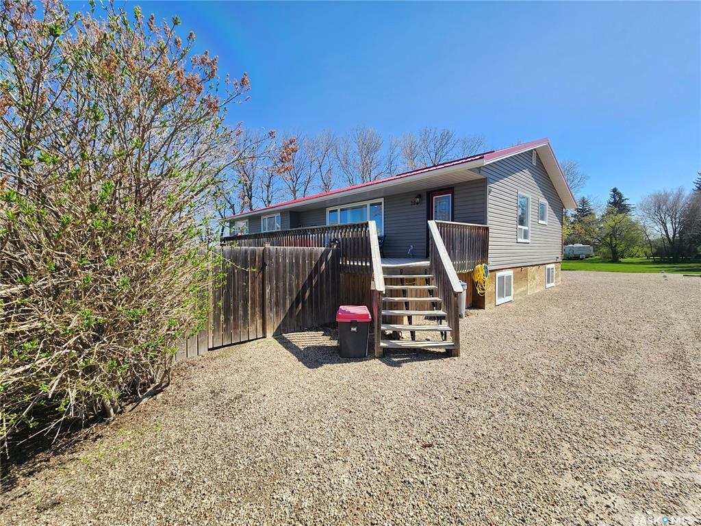 Property Photo:  206 Froude Street  SK S0C 1G0 