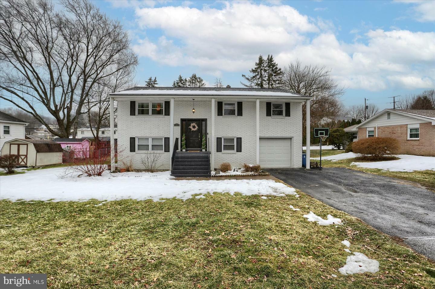 Property Photo:  107 Kim Acres Drive  PA 17055 