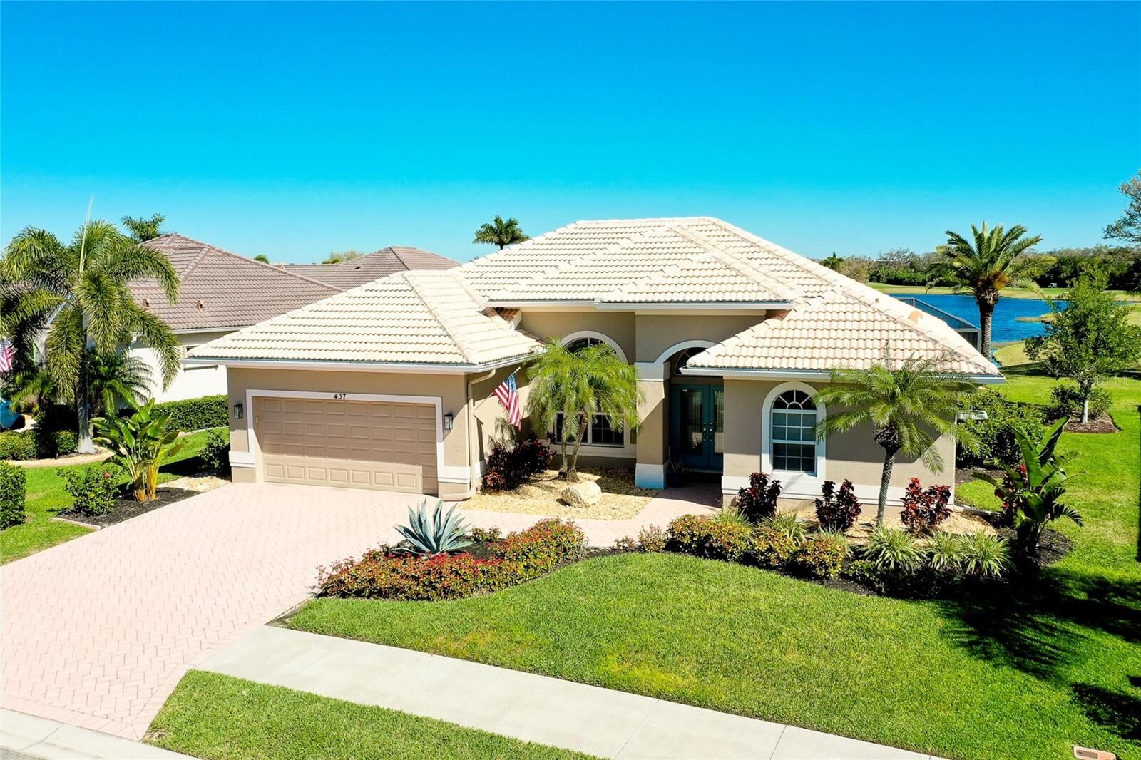 Property Photo:  437 Arborview Lane  FL 34292 
