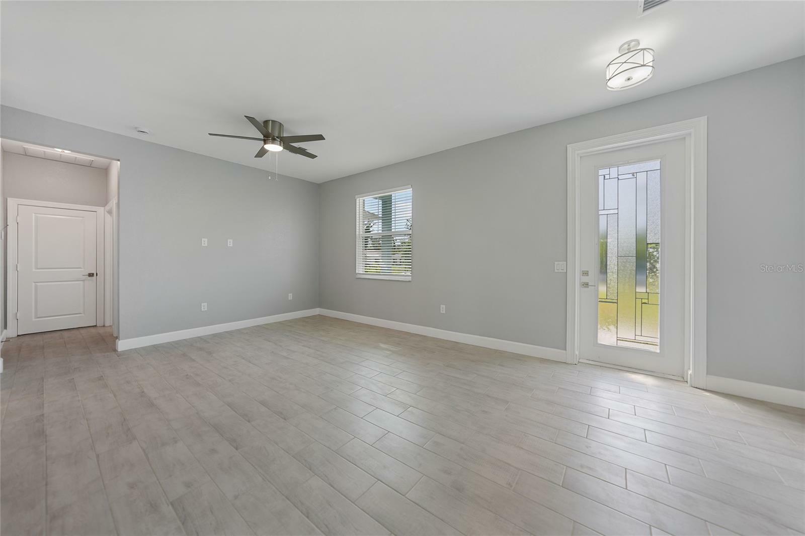 Property Photo:  5259 Lambright Drive  FL 33981 