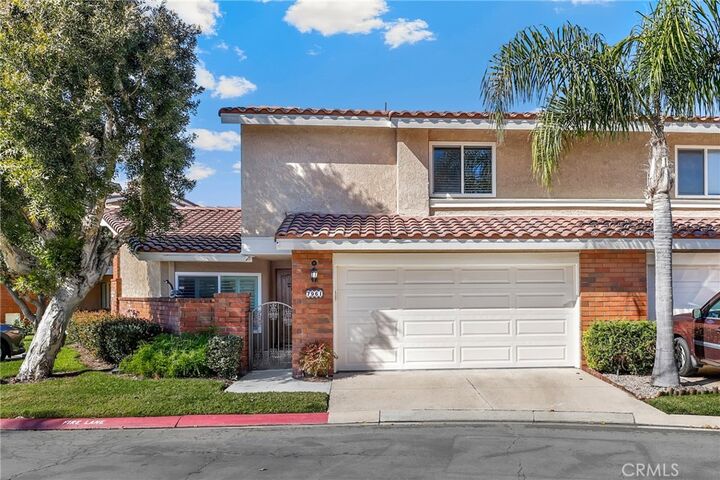 Property Photo: 7961 Moonmist Circle 116 CA 92648