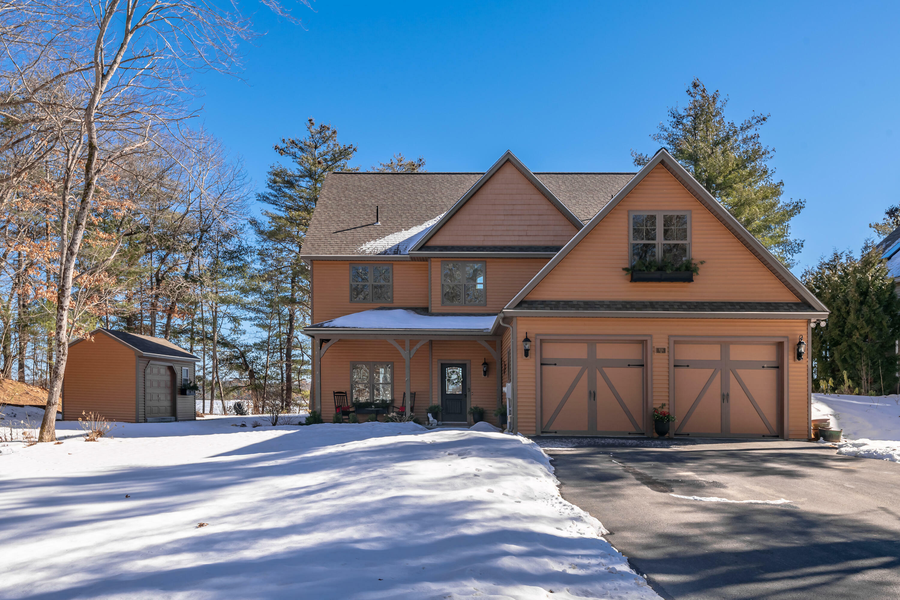 Property Photo: 936 W Shore Drive ME 04001