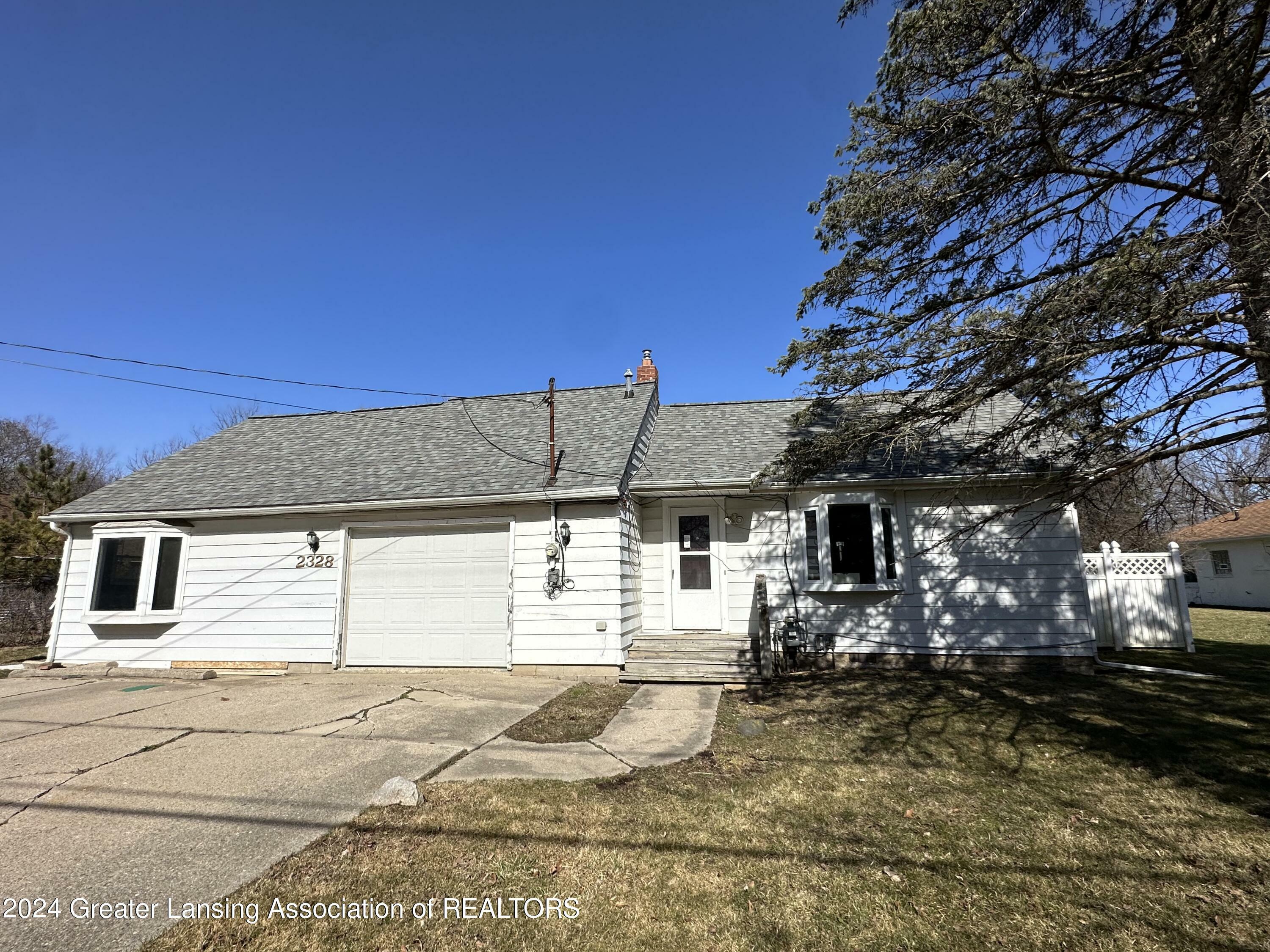 Property Photo:  2328 Haslett Road  MI 48823 