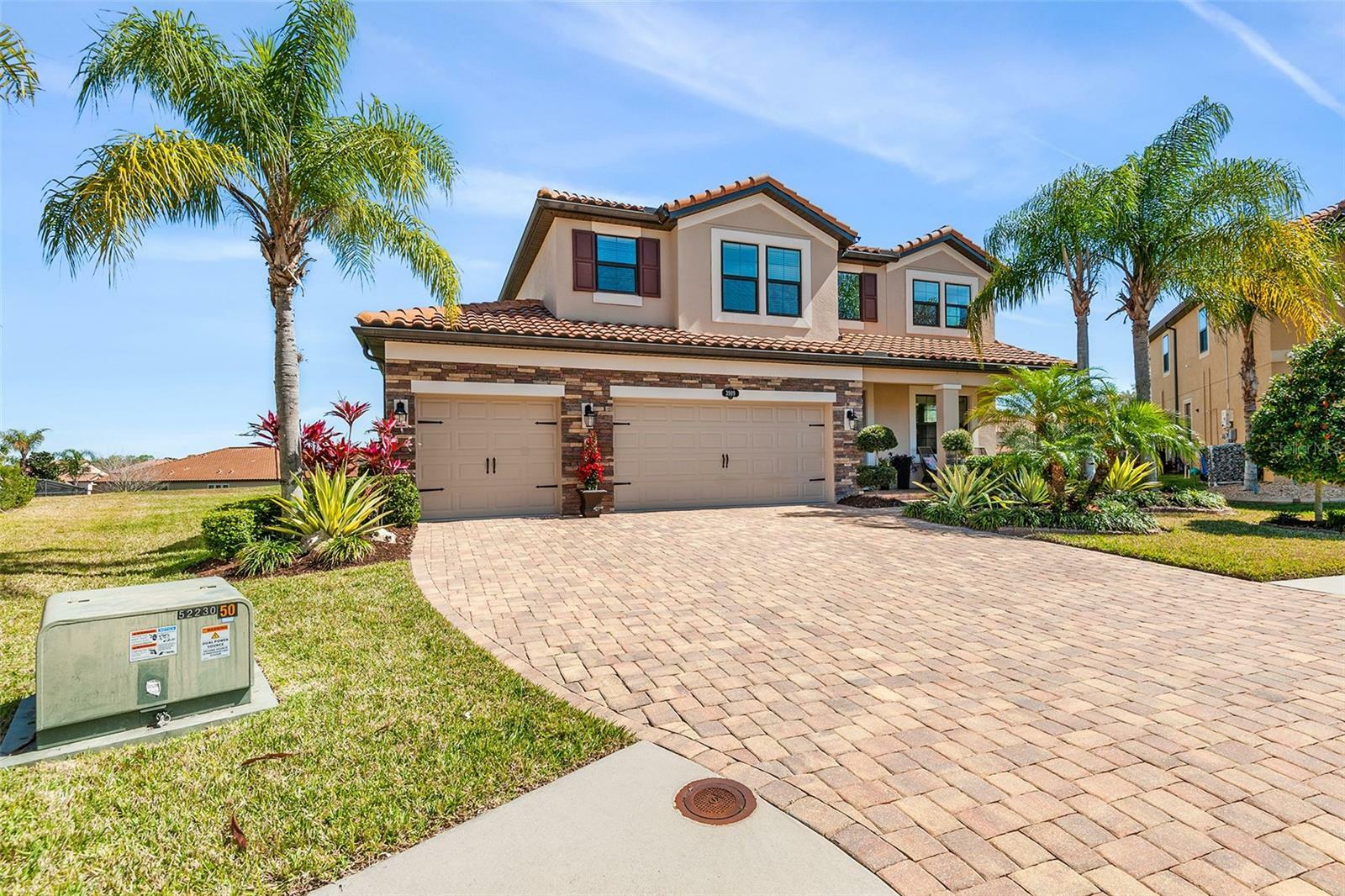 Property Photo:  3909 Aquilla Drive  FL 33810 