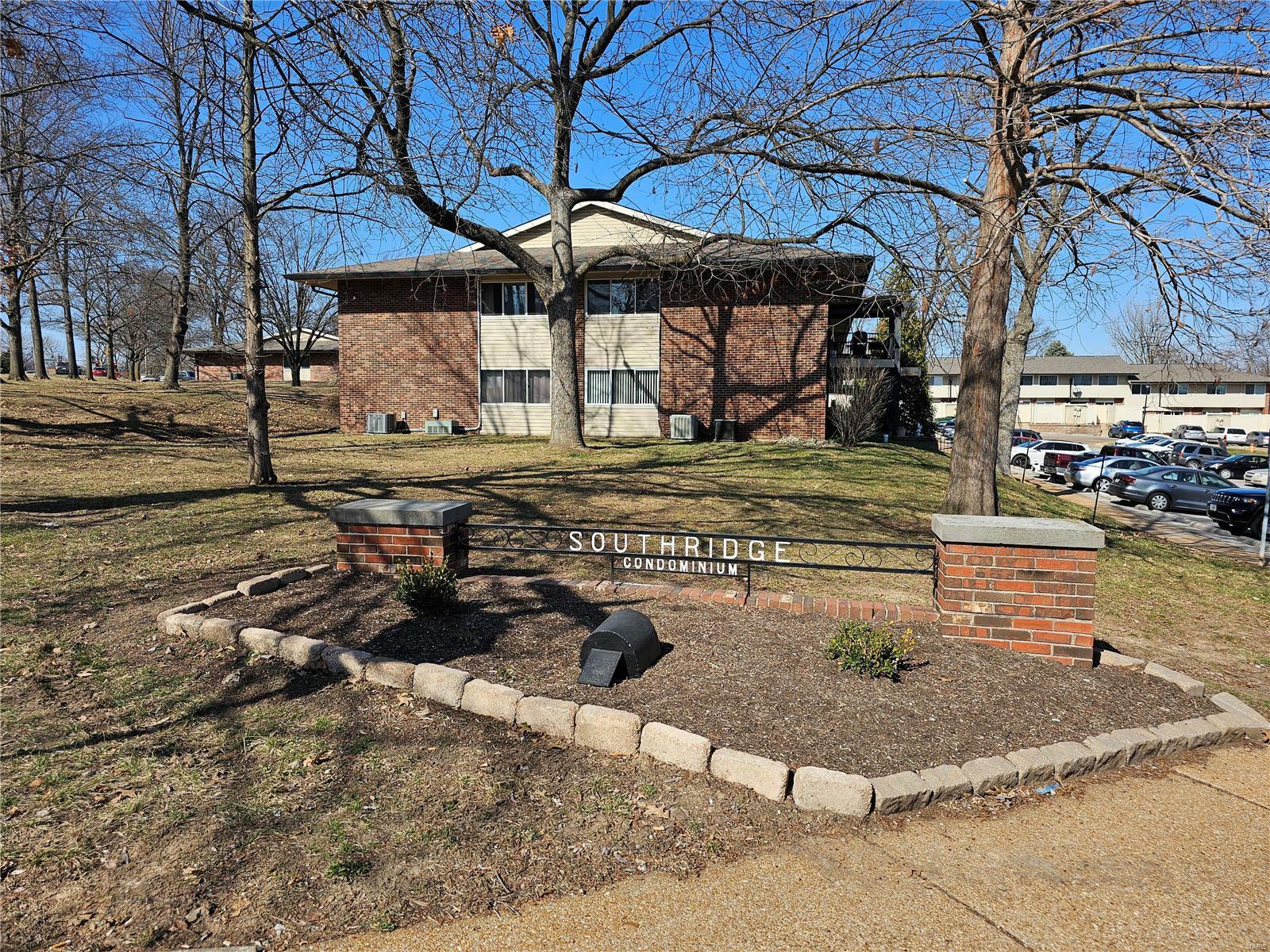 Property Photo:  9015 Villaridge Court E  MO 63123 